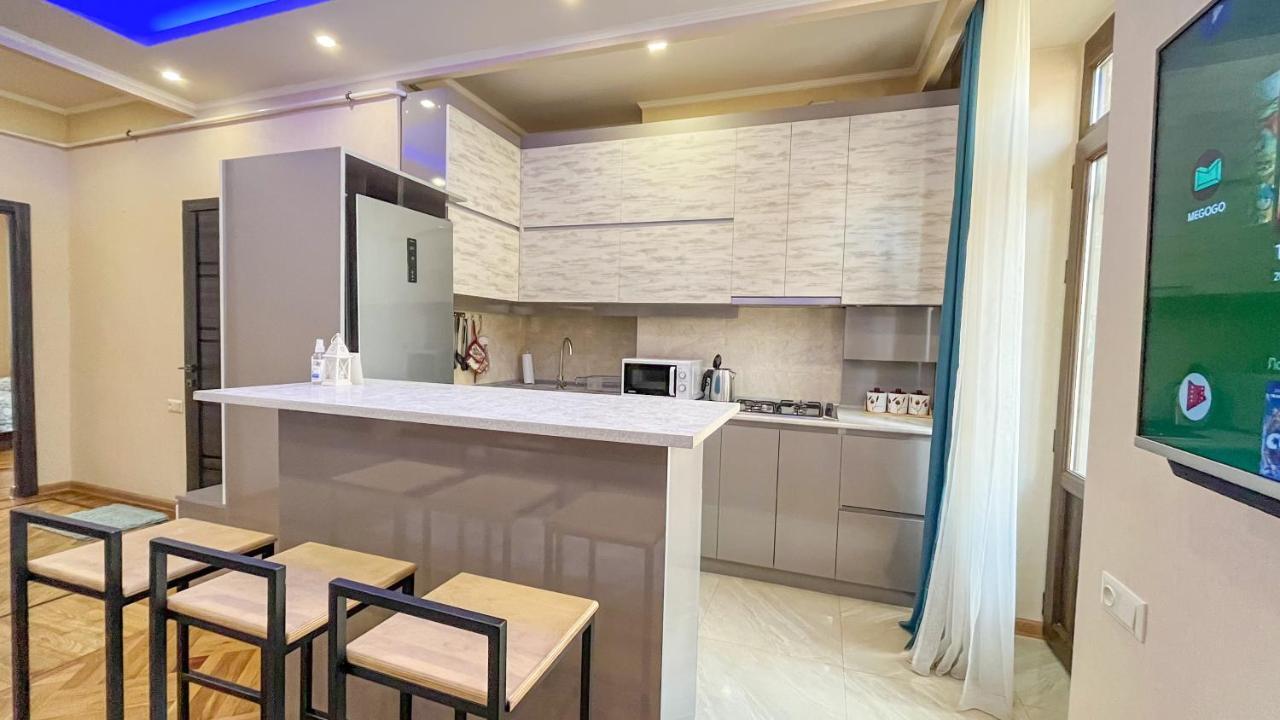 Комфортная И Спокойная Квартира Yerevan Exterior photo
